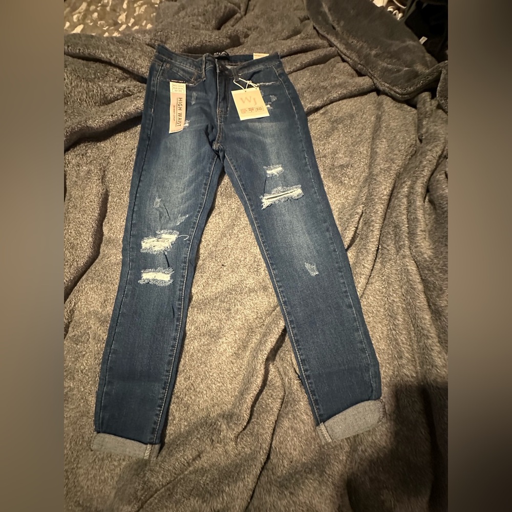 Wax Jean Women's Ripped Dark Blue Skinny Jeans Size 7